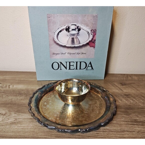 Oneida Georgian Scroll Chip and Dip Server 12.5in Silverplate Tray Made USA - Picture 1 of 16